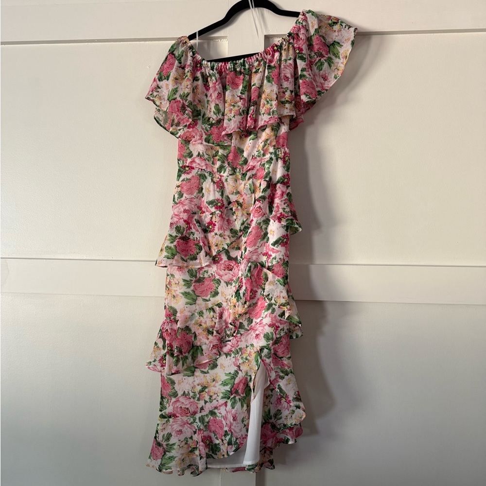 Perfect Derby dress size Medium.